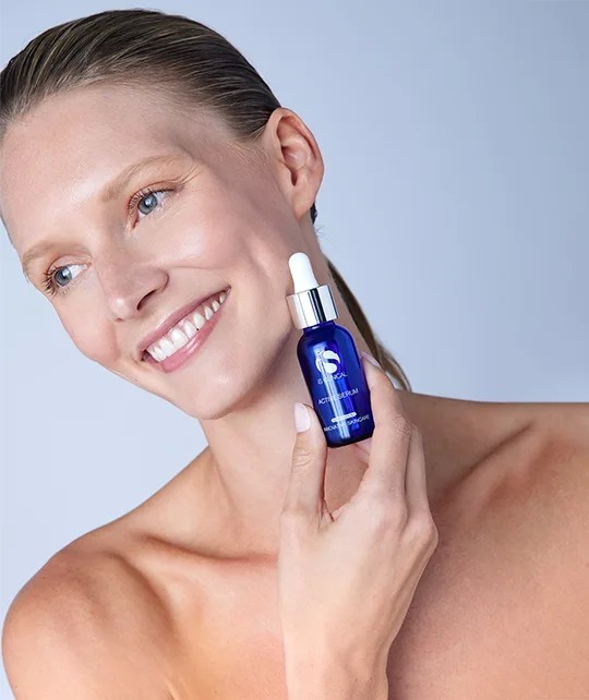 COSMETICI MEDICALI iS CLINICAL